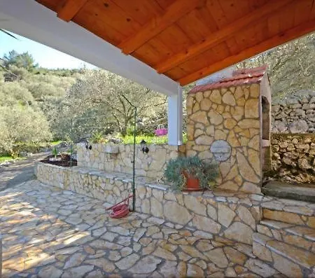 Guest house House Sardelic Prigradica